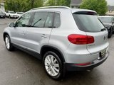 Used 2016 Volkswagen Tiguan SE image 6