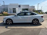 Used 2022 Volkswagen Jetta GLI Autobahn image 2