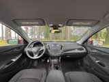 Used 2016 Chevrolet Malibu LT image 2