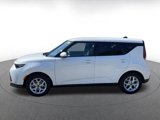 Used 2024 Kia Soul LX w/ Option Group 015 image 5