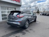 Used 2018 Nissan Murano SV image 2