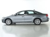 Used 2013 Volkswagen Passat 2.5 SEL image 3