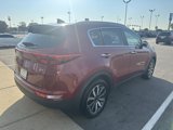 Used 2017 Kia Sportage EX w/ EX Technology Package image 4