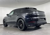 Certified 2022 Porsche Cayenne GTS image 3