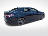 Used 2021 Toyota Camry SE image 5