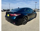Used 2020 Toyota Camry SE image 4