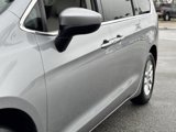 Used 2021 Chrysler Voyager Lxi image 6