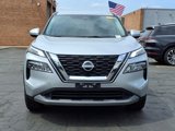 Used 2023 Nissan Rogue SV image 2