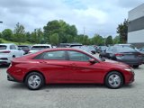 New 2025 Hyundai Elantra SE image 5