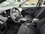 Used 2018 Ford Focus SE w/ SE Appearance Package image 3