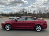 Used 2018 Ford Fusion SE w/ Fusion SE Technology Package image 3