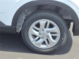 New 2025 Hyundai Venue SE image 5