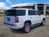 Used 2017 GMC Yukon Denali image 3