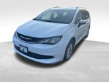 Used 2020 Chrysler Voyager Lxi image 3