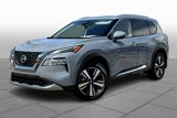 Used 2021 Nissan Rogue Platinum image 2