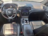 Used 2019 Jeep Grand Cherokee Limited w/ Luxury Group II image 4