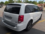 Used 2017 Dodge Grand Caravan SXT image 6