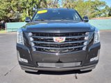 Used 2017 Cadillac Escalade Premium Luxury image 2