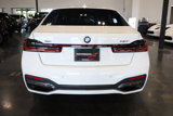 Used 2022 BMW 750i xDrive w/ Autobahn Package image 5