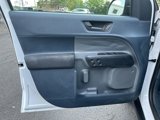 Used 2022 Ford Maverick XL image 4
