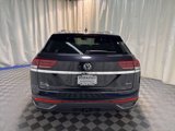 Certified 2020 Volkswagen Atlas Cross Sport SE w/ Panoramic Sunroof Package image 4