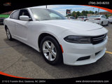 Used 2015 Dodge Charger SE image 3