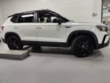 Used 2024 Volkswagen Taos SE w/ Panoramic Sunroof Package image 3