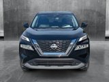 Used 2023 Nissan Rogue SV image 2