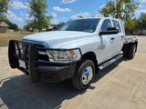 Used 2018 RAM 3500 Tradesman w/ Chrome Appearance Group image 2