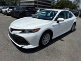 Used 2020 Toyota Camry LE image 3