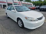 Used 2005 Toyota Camry LE image 3
