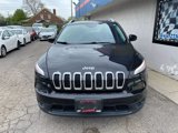 Used 2018 Jeep Cherokee Latitude Plus w/ Cold Weather Group image 5