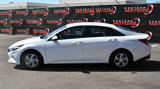 Used 2021 Hyundai Elantra SE image 4