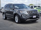 Used 2016 Ford Explorer XLT w/ Equipment Group 202A image 3
