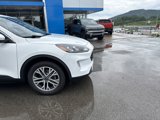 Used 2022 Ford Escape SEL w/ Technology Package image 2