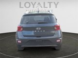 Used 2024 Hyundai Venue SEL image 4