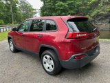 Used 2017 Jeep Cherokee Sport image 3