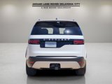 New 2025 Land Rover Discovery S image 5