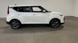 Used 2022 Kia Soul EX image 2