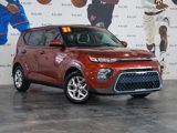 Used 2021 Kia Soul S image 2