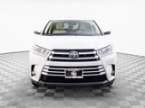 Used 2018 Toyota Highlander SE image 2