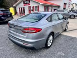 Used 2020 Ford Fusion SE image 5