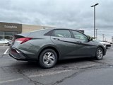 New 2025 Hyundai Elantra SE image 6