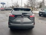 Used 2024 Ford Edge SEL w/ Sport Appearance Package image 4