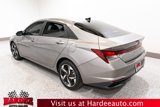 Used 2023 Hyundai Elantra SEL w/ Convenience Package image 3