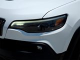 Used 2019 Jeep Cherokee Trailhawk image 3