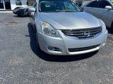 Used 2010 Nissan Altima 2.5 S w/ Convenience Pkg image 2