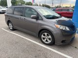 Used 2015 Toyota Sienna LE image 2