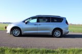 Used 2020 Chrysler Voyager Lxi image 4