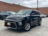Certified 2022 Kia Soul S image 2